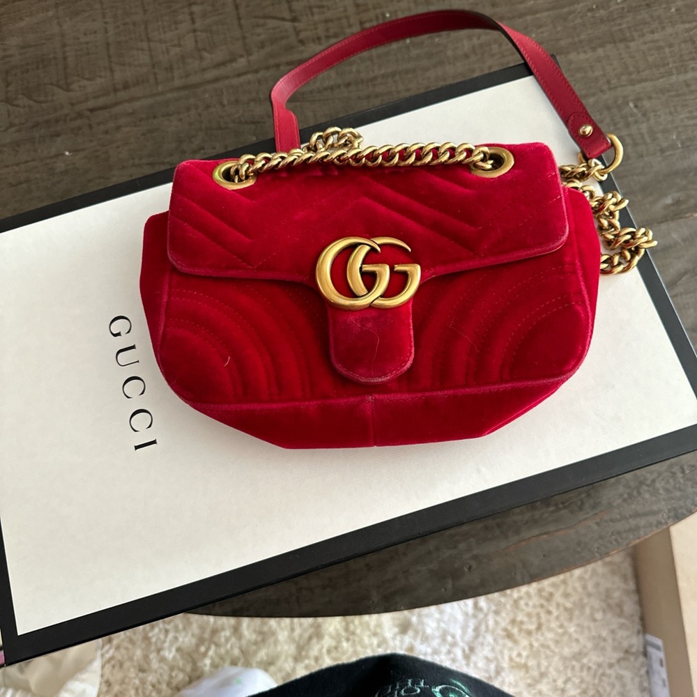Gucci Red velvet cross body bag